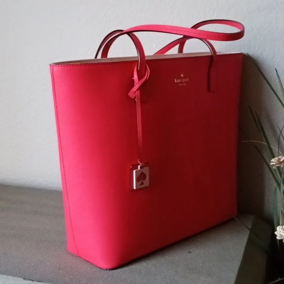 NWOT kate spade ♠️ Large DarkSalmon Pink Bucket Purse.
